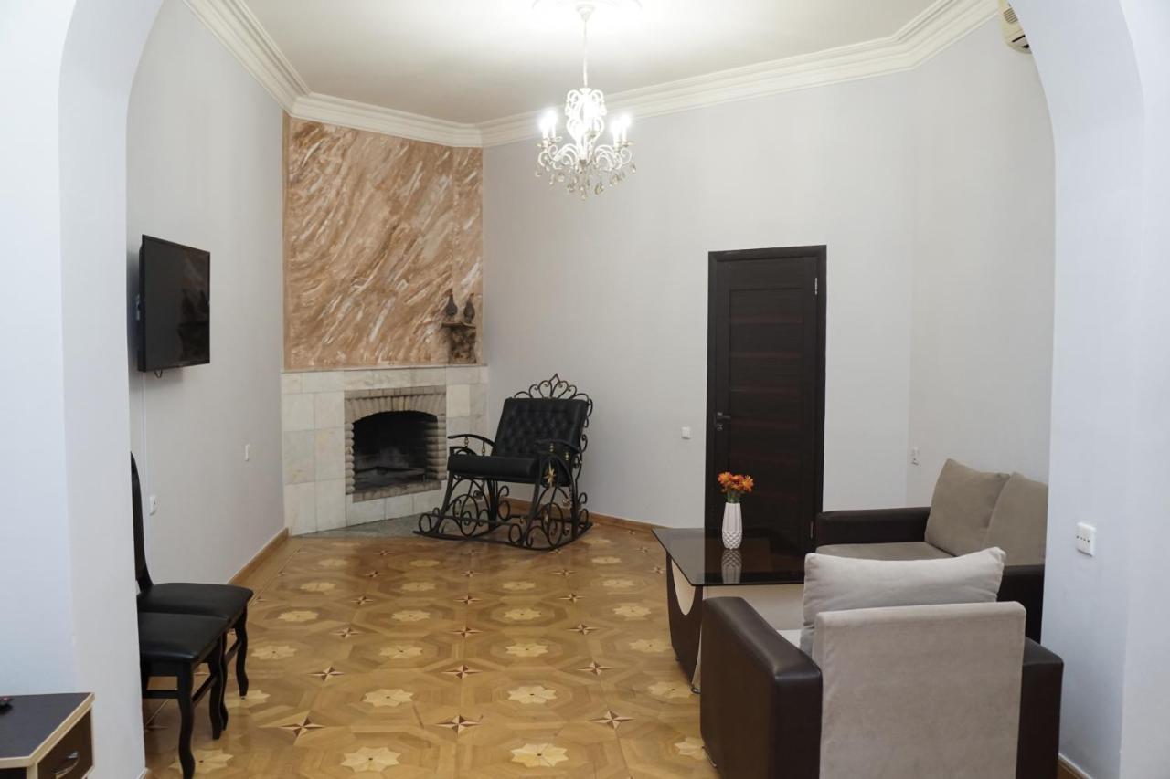 Hotel Nor Erivan Exterior foto