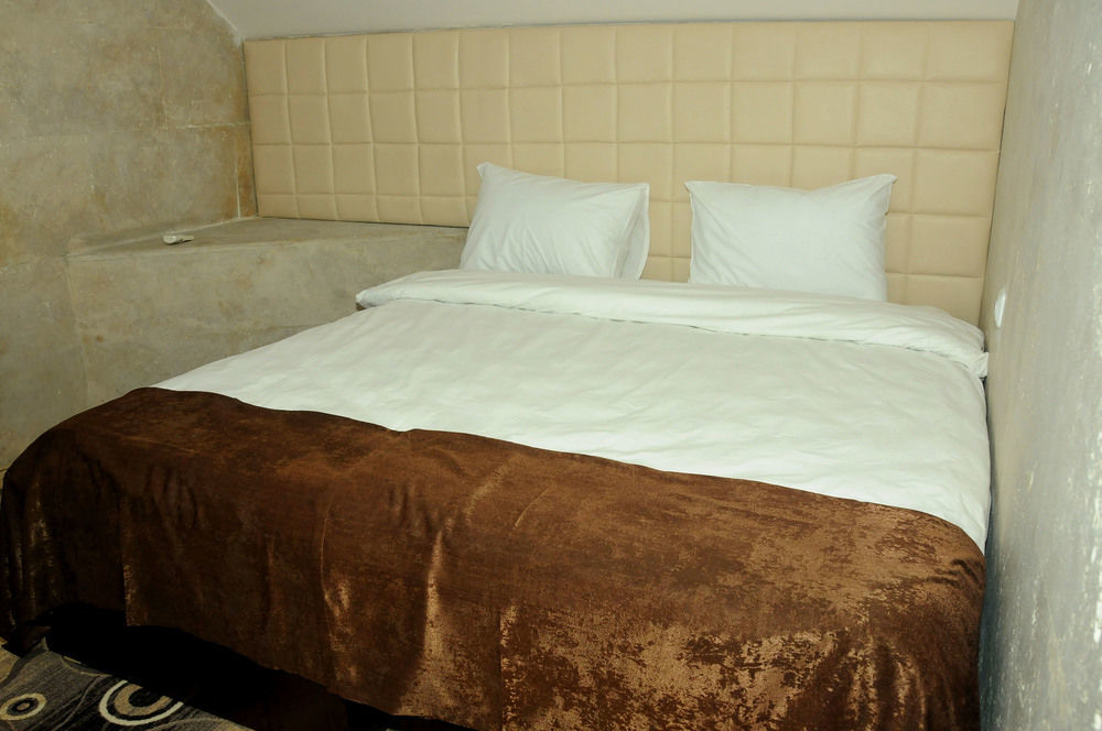 Hotel Nor Erivan Exterior foto